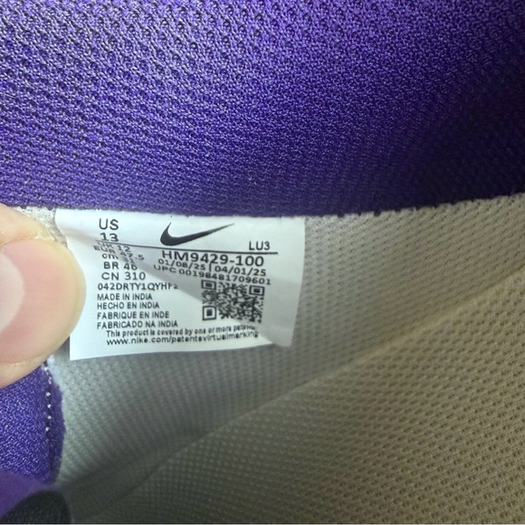 New with Damaged Box Men\'s Nike Court Vision Lo Cream/Purple Size 13 main image 4